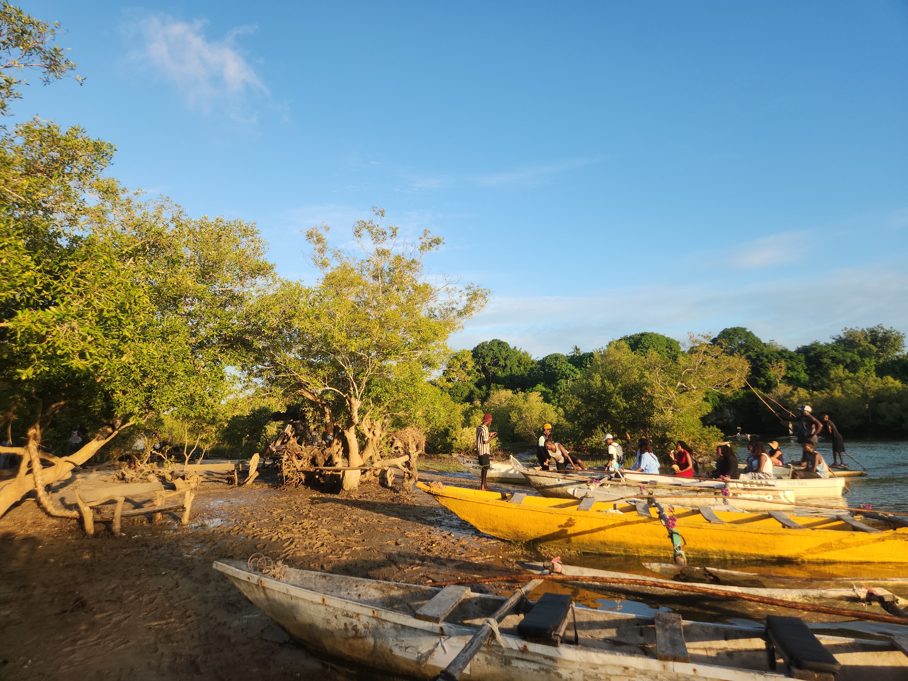 diani sunset cruise docking sunset